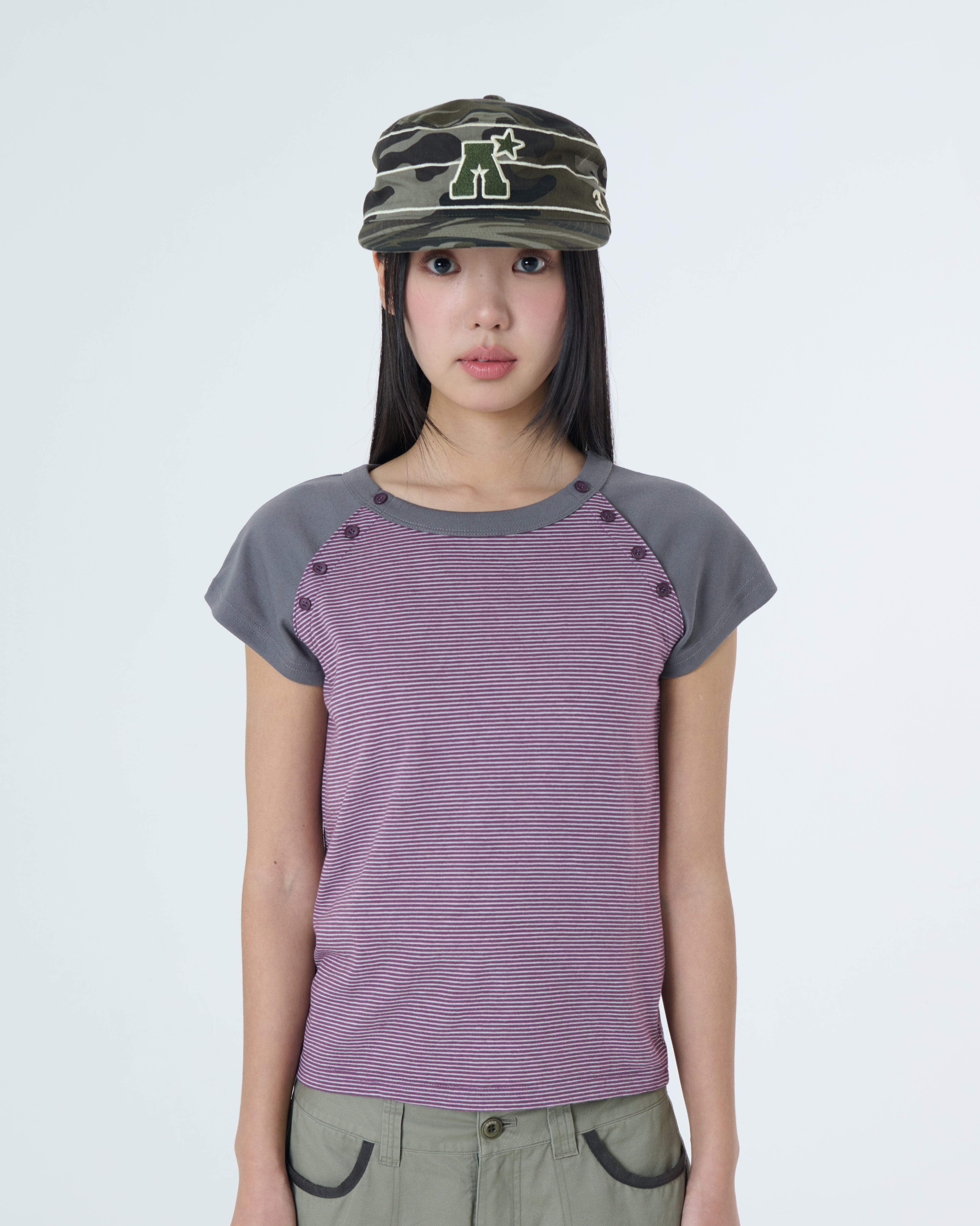 STRIPE BUTTON RAGLAN TEE [PURPLE]