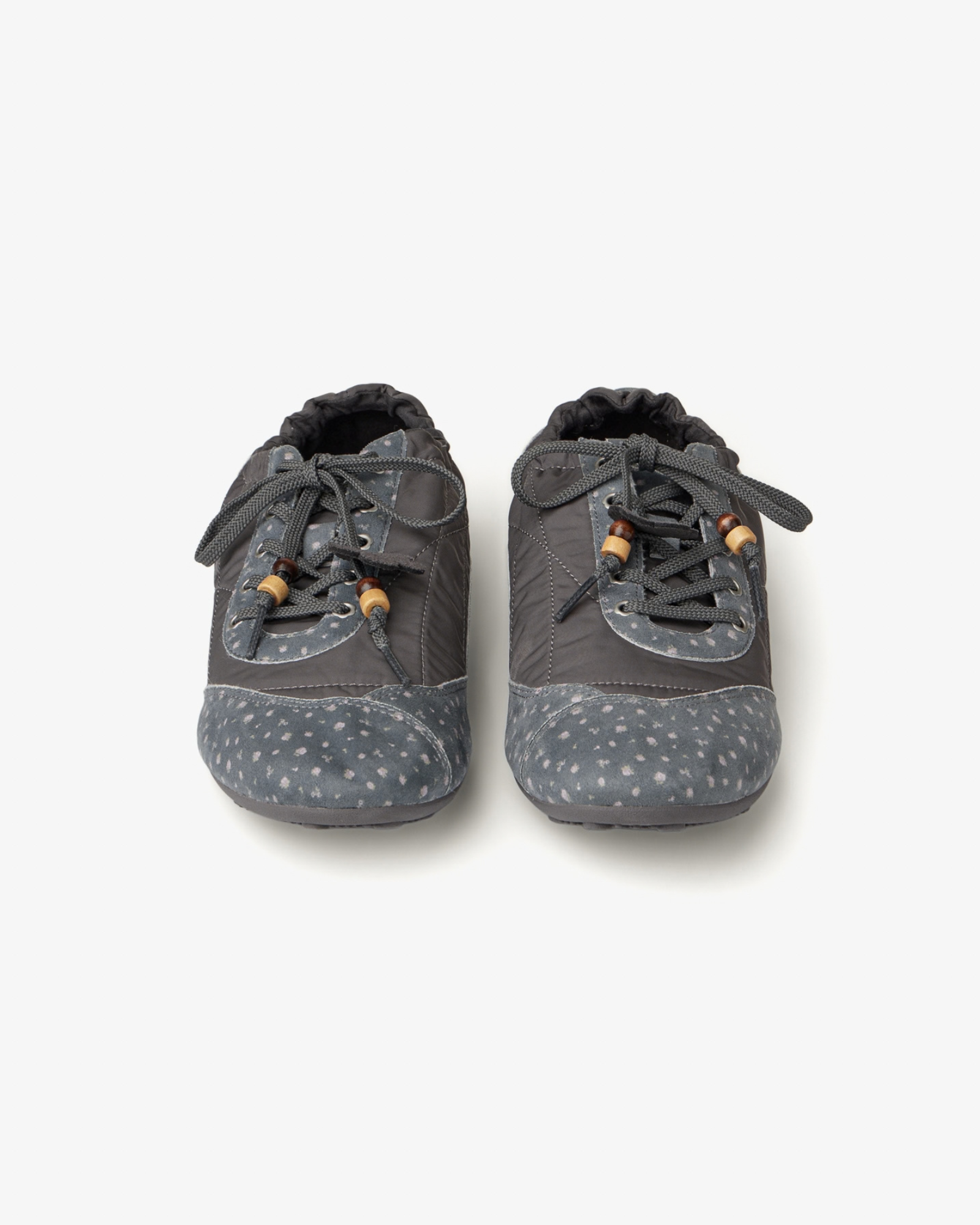 AEAE FLOWER TRAINER [CHARCOAL]