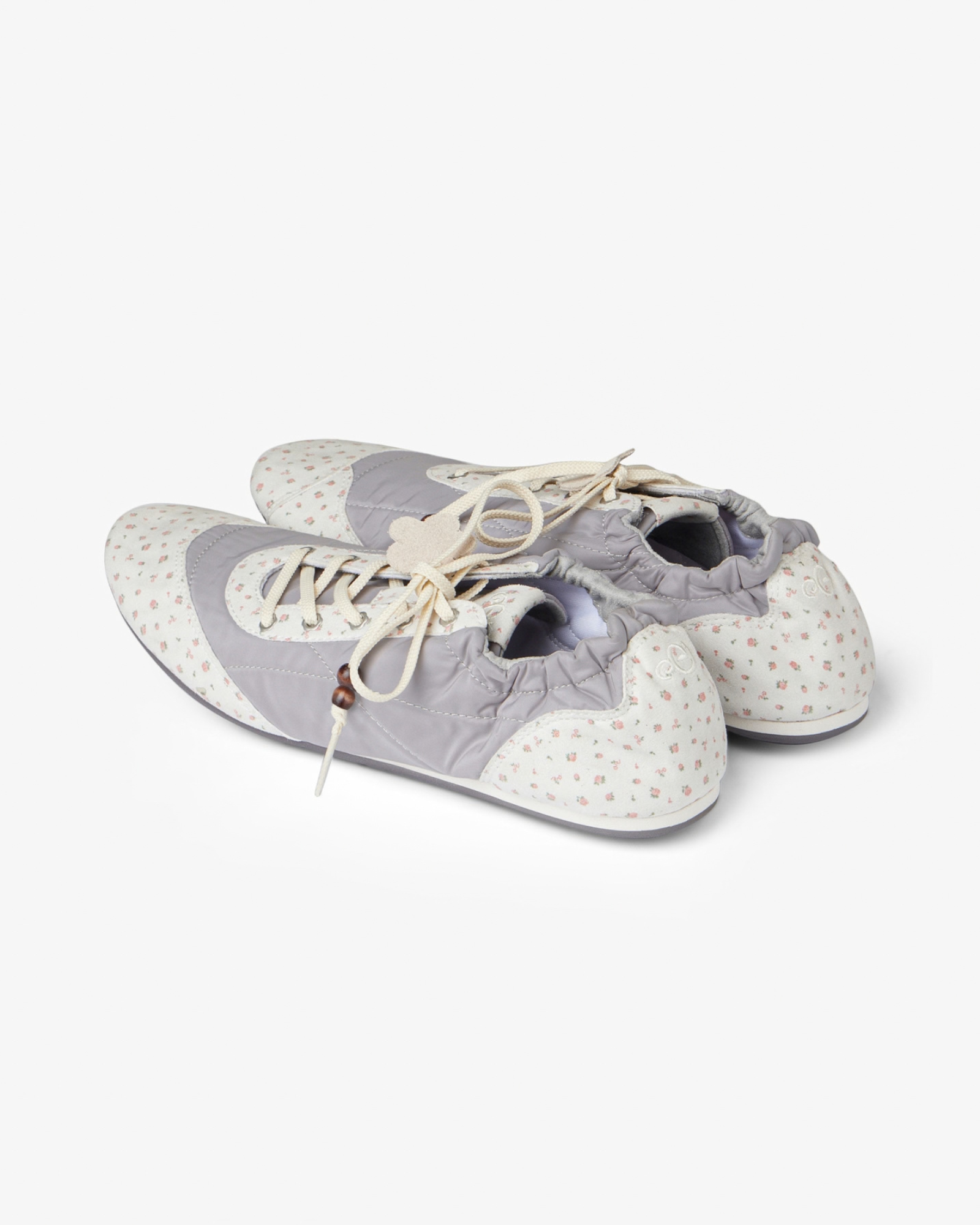AEAE FLOWER TRAINER [LIGHT GREY]