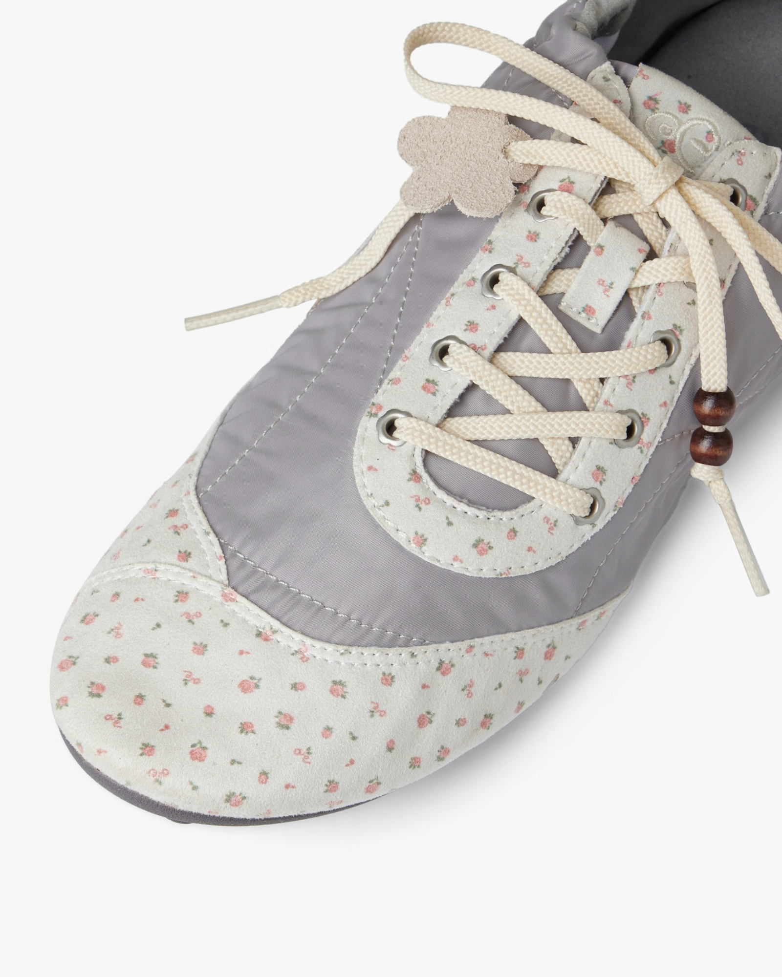 AEAE FLOWER TRAINER [LIGHT GREY]