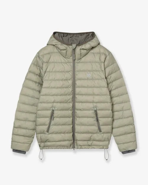 【1月中旬お届けアイテム】SYMBOL LIGHTDOWN JACKET [SAGE GREEN]