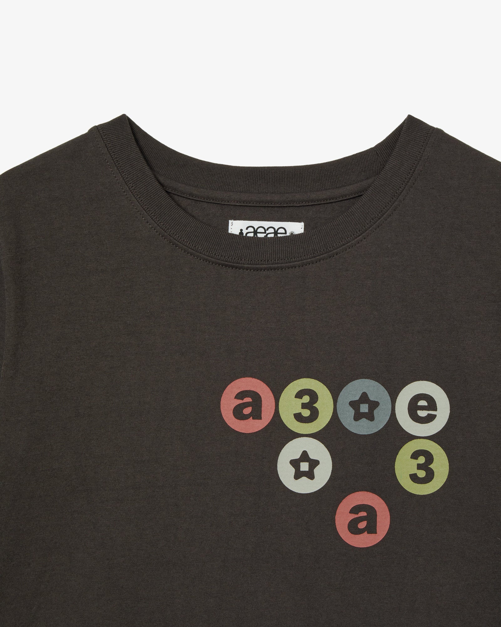 COLOR DOT LOGO TEE [DARK BROWN]