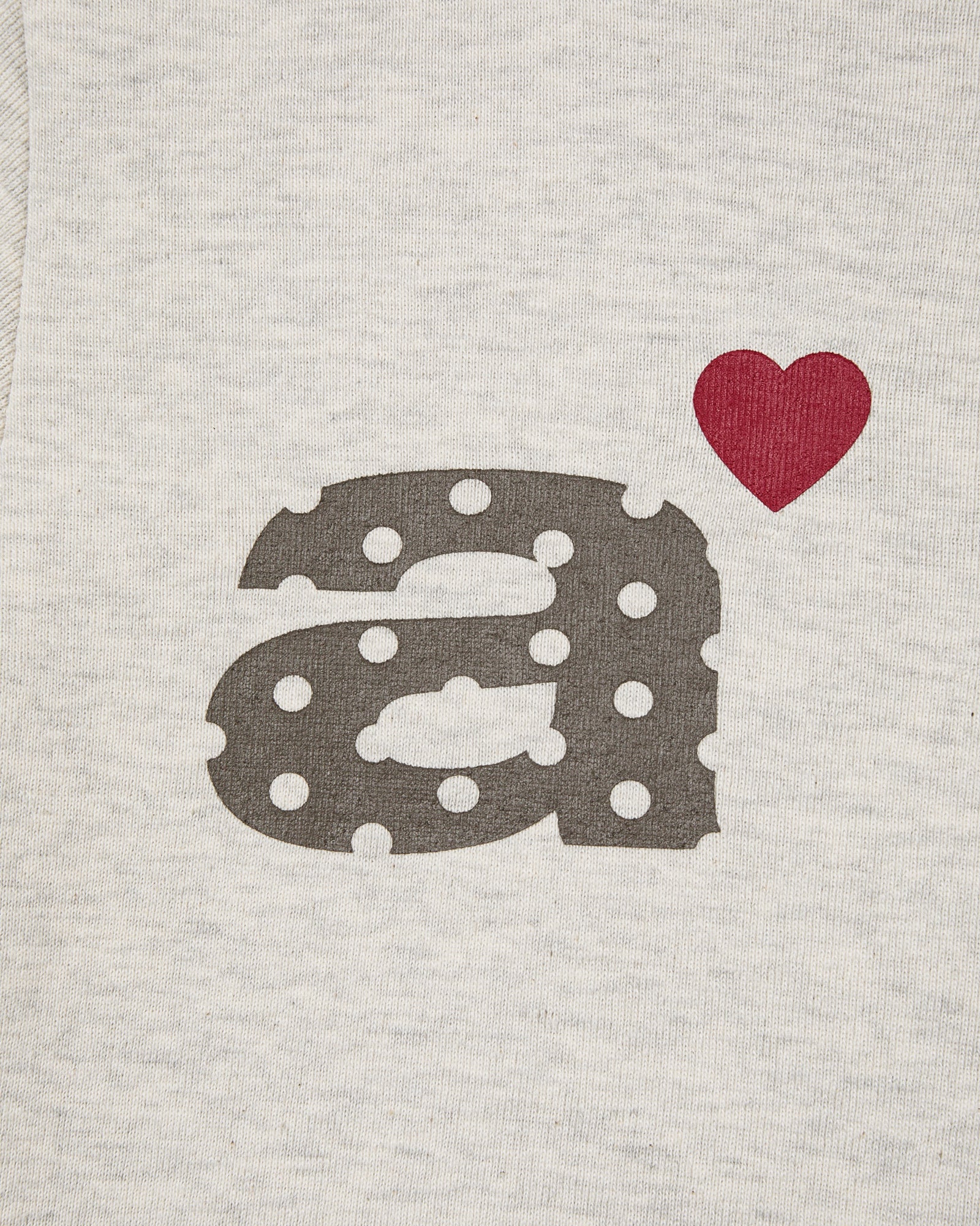 DOT SMALL LETTER TEE [OATMEAL]