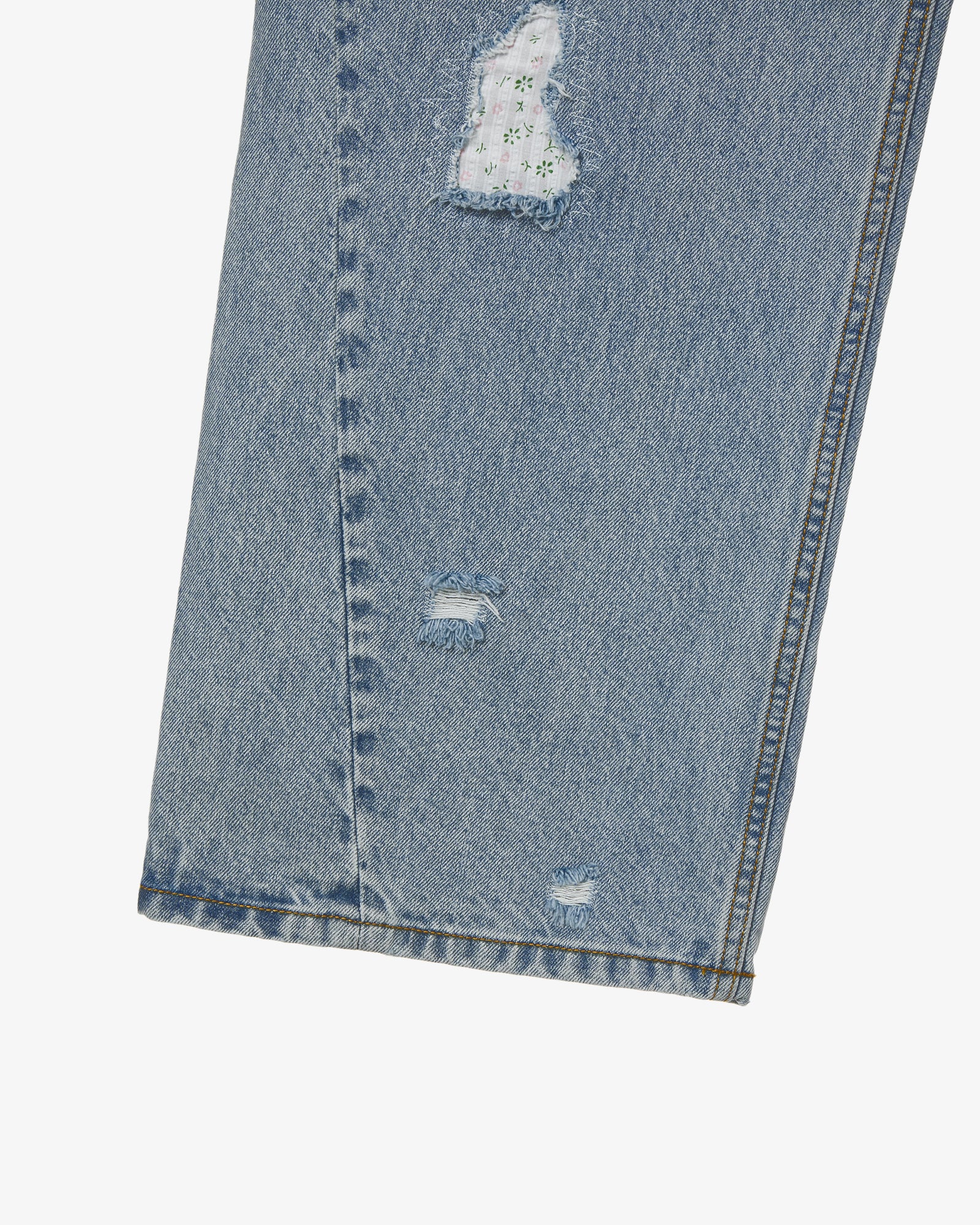 FLOWER PATCHWORK DENIM PANTS [LIGHT BLUE]