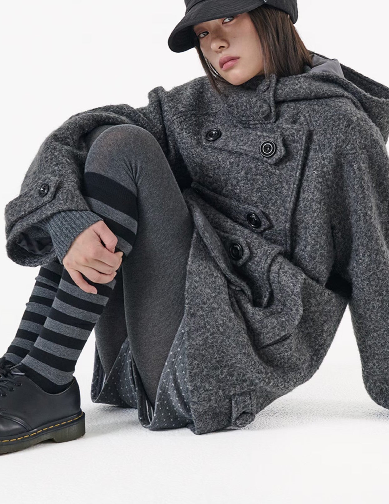 BIG BUTTON HALF COAT [CHARCOAL]