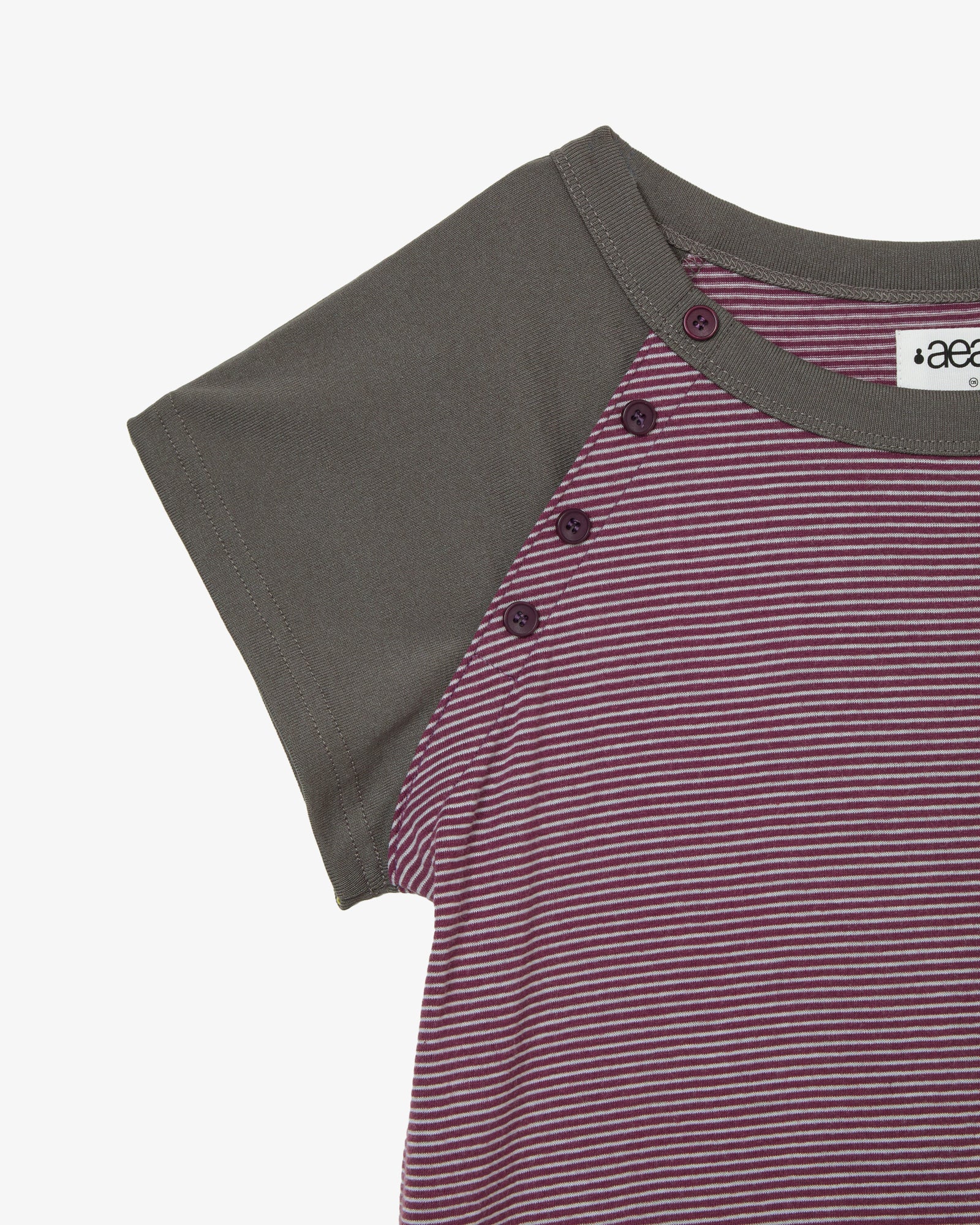 STRIPE BUTTON RAGLAN TEE [PURPLE]