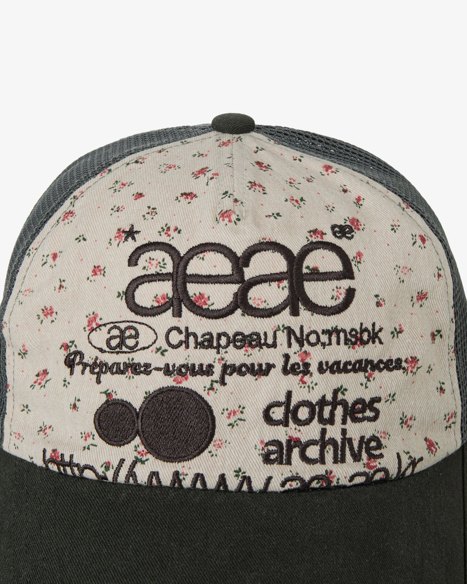 WEB LOGO FLOWER MESH CAP [BEIGE/DARK GREEN]