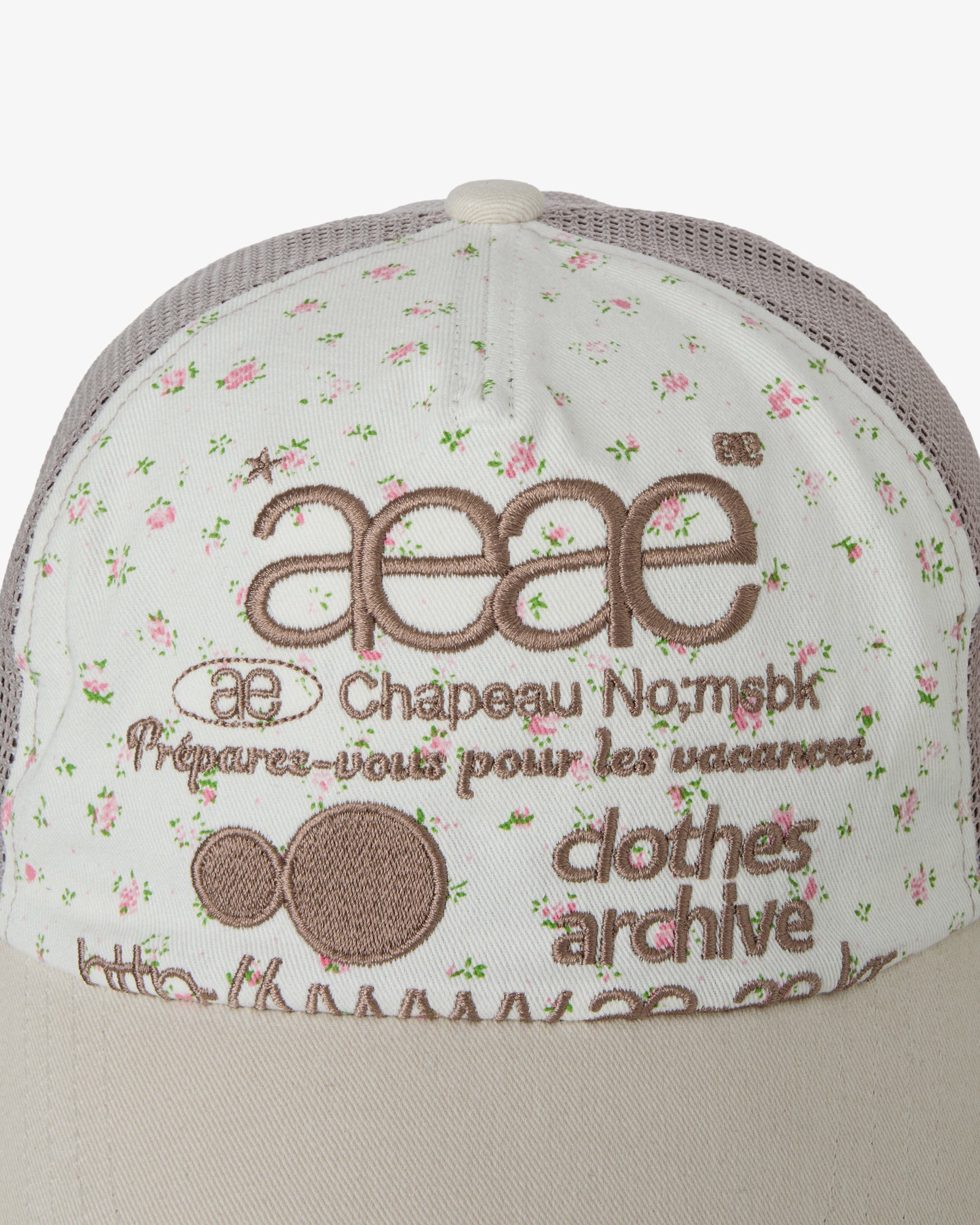WEB LOGO FLOWER MESH CAP [WHITE/BEIGE]