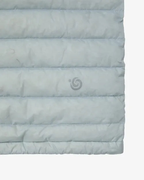 【1月中旬お届けアイテム】SYMBOL LIGHTDOWN JACKET [SKYBLUE]